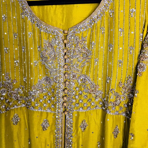 Indian Pakistani Formal Salwar Suit - Picture 7 of 15